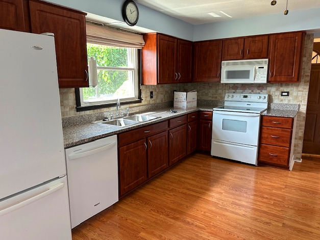 15W644 Patricia Lane, Elmhurst, IL 60126