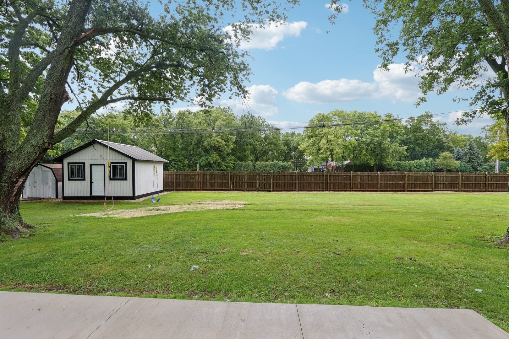 23 Oak Lawn Avenue, Yorkville, IL 60560
