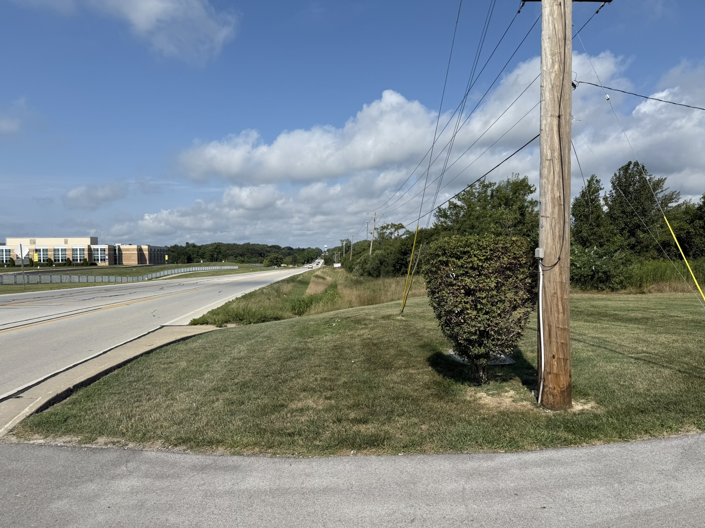 1404 (apx) W Exchange Street, Crete, IL 60417