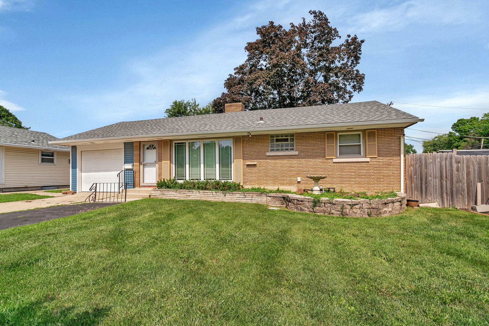 1205 Connecticut Avenue, Joliet, IL 60435