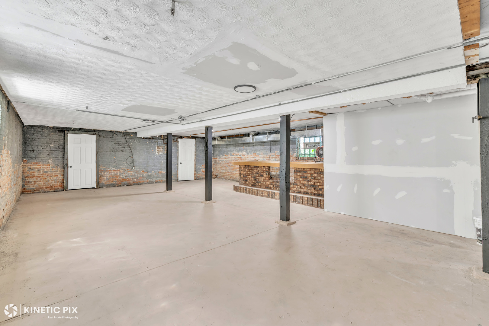 7955 S Elizabeth Street, Chicago, IL 60620
