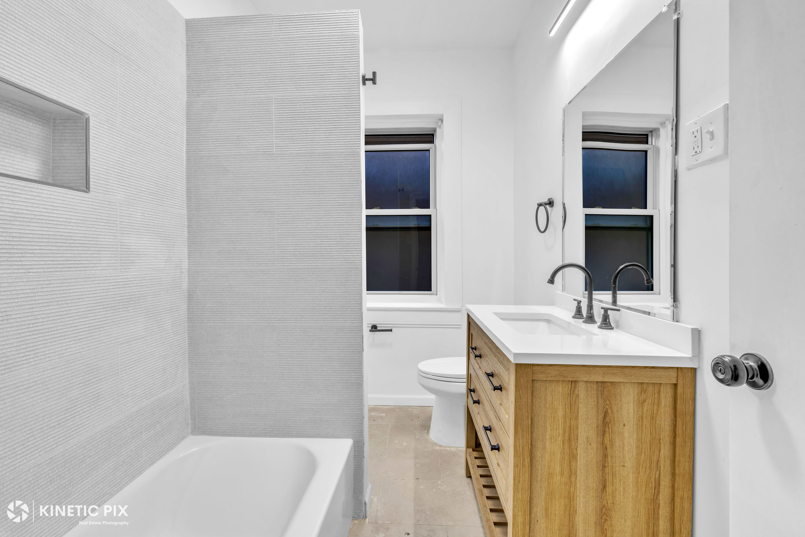 7955 S Elizabeth Street, Chicago, IL 60620