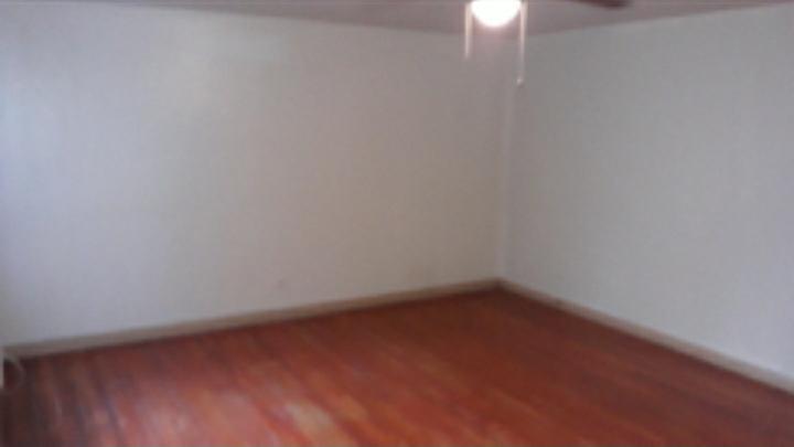 2038 W Jarvis Avenue #2F, Chicago, IL 60645