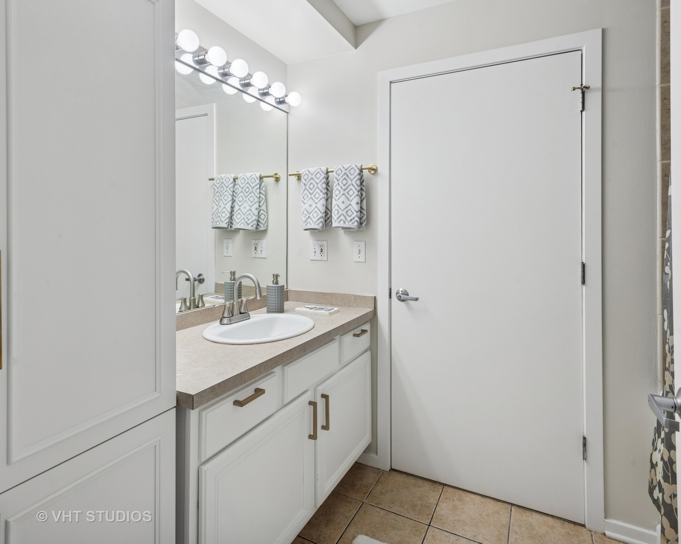 1524 S Sangamon Street #413-S, Chicago, IL 60608