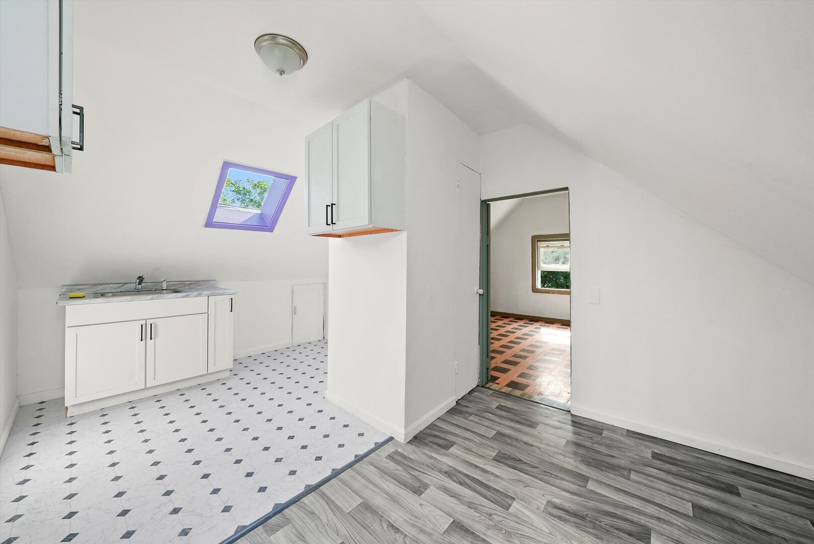 4943 S MARSHFIELD Avenue, Chicago, IL 60609