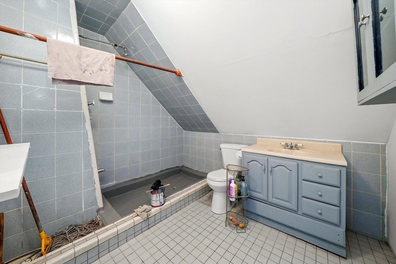 4943 S MARSHFIELD Avenue, Chicago, IL 60609