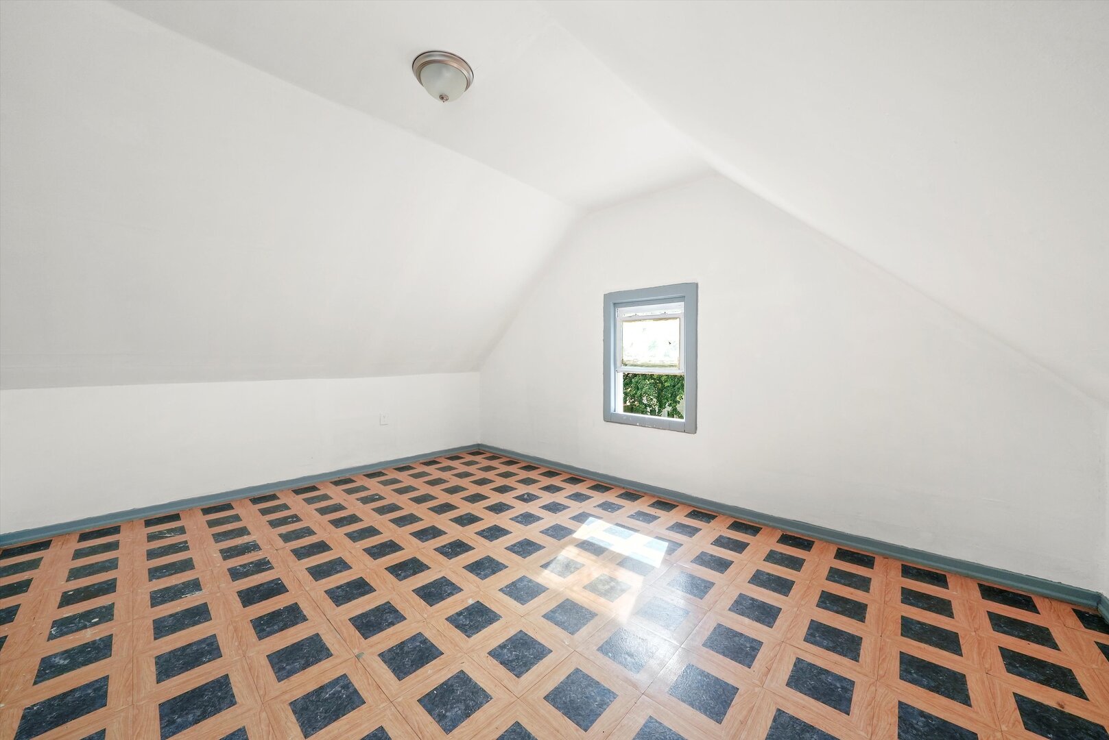 4943 S MARSHFIELD Avenue, Chicago, IL 60609