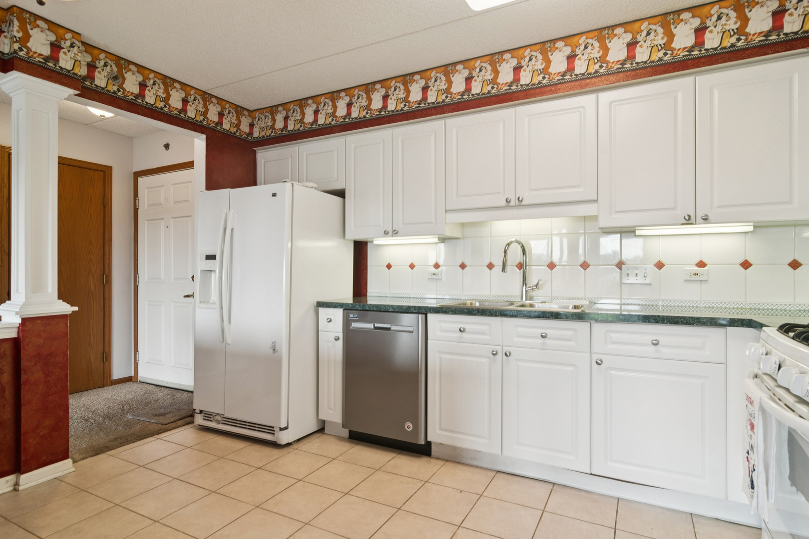 15 S Pine Street #506A, Mount Prospect, IL 60056