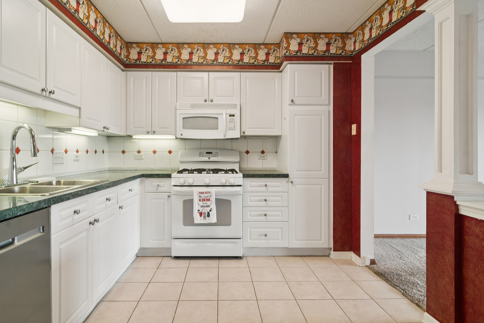 15 S Pine Street #506A, Mount Prospect, IL 60056