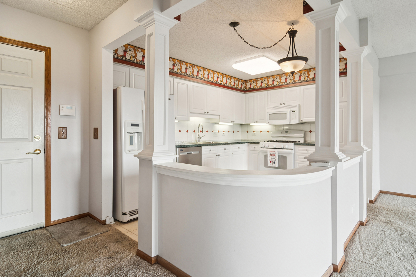 15 S Pine Street #506A, Mount Prospect, IL 60056