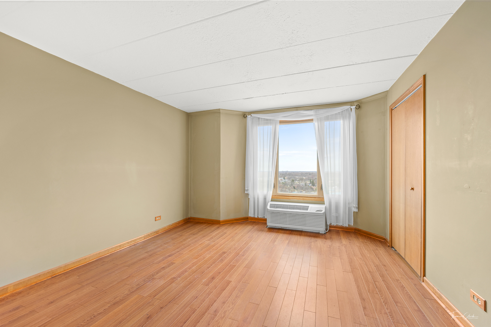 1 Renaissance Place #1115, Palatine, IL 60067
