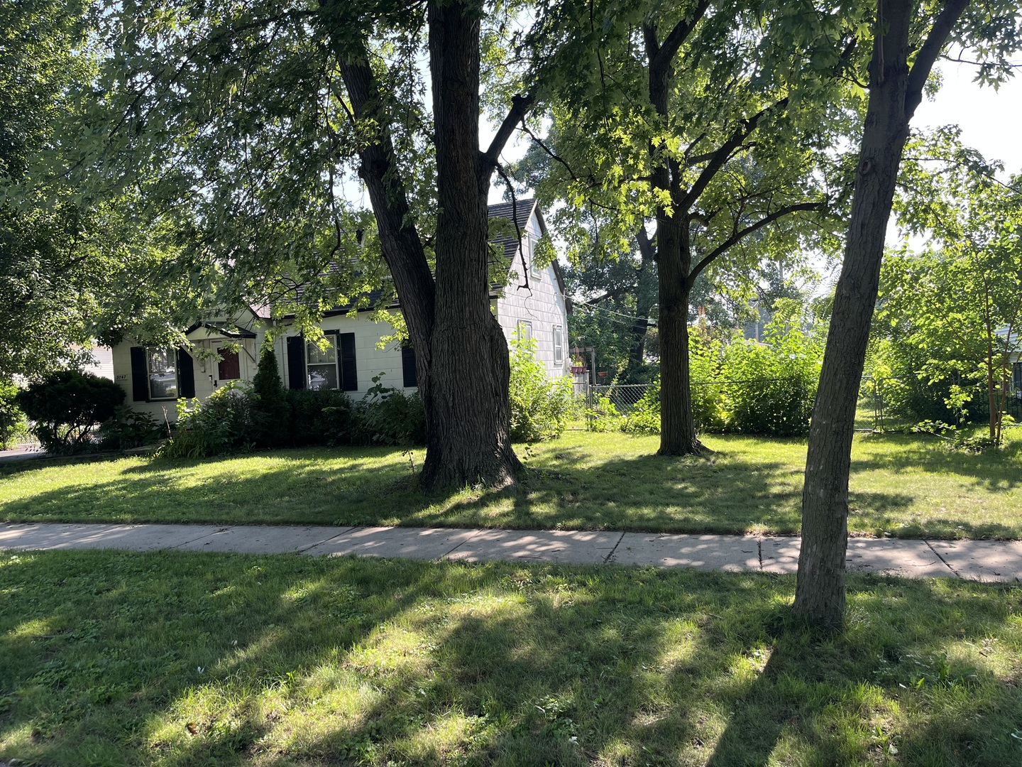 9747 Mcvicker Avenue, Oak Lawn, IL 60453