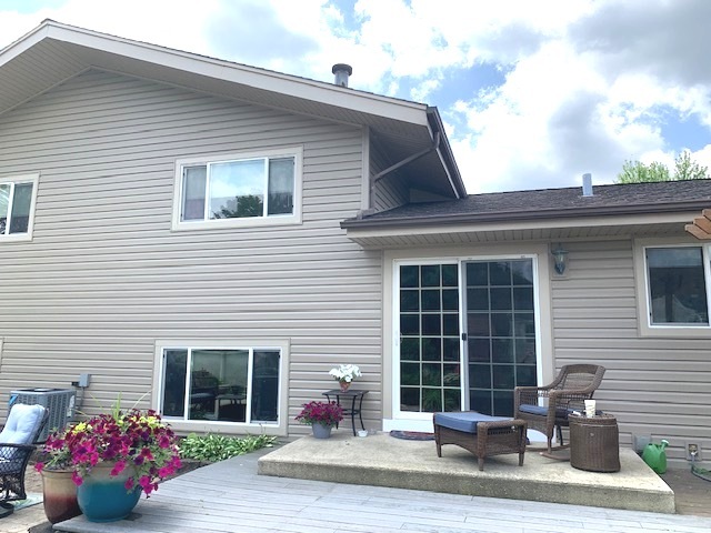 7317 Sunrise Avenue, Darien, IL 60561
