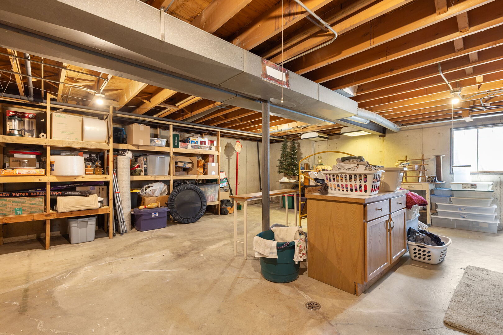 7317 Sunrise Avenue, Darien, IL 60561