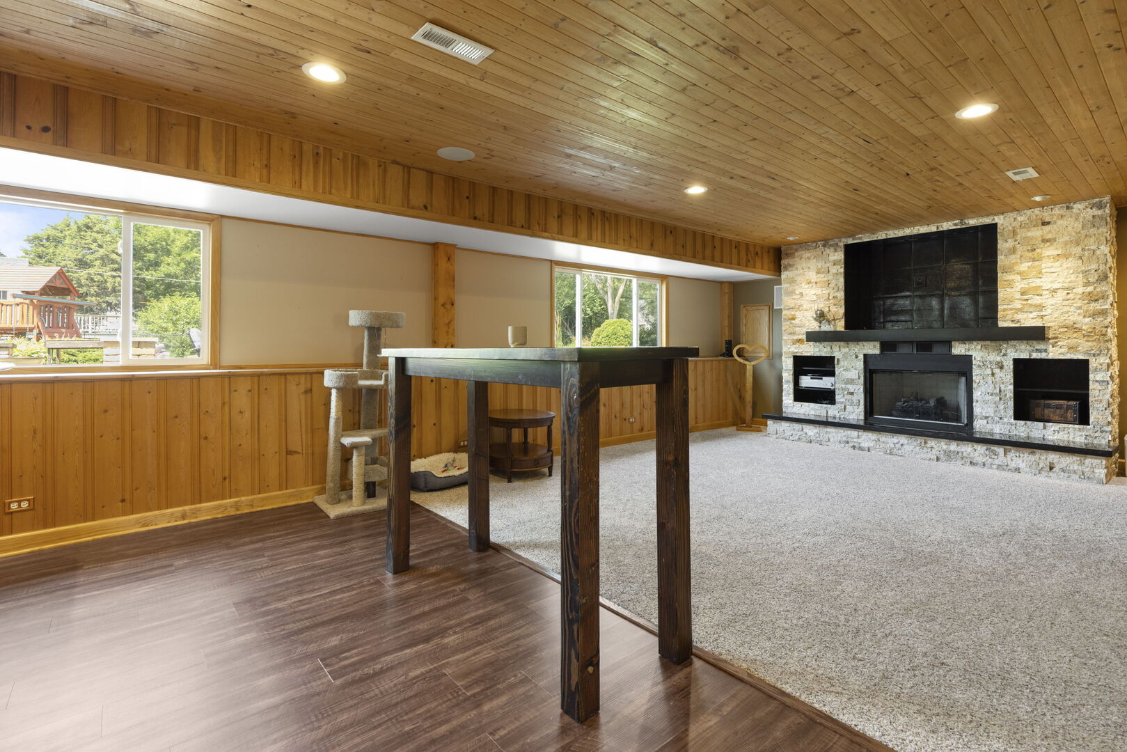 7317 Sunrise Avenue, Darien, IL 60561