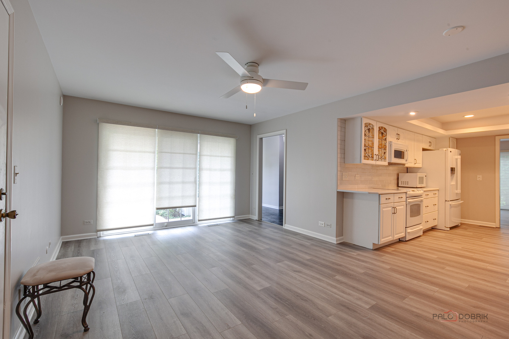 9 Court of Lagoon View, Northbrook, IL 60062