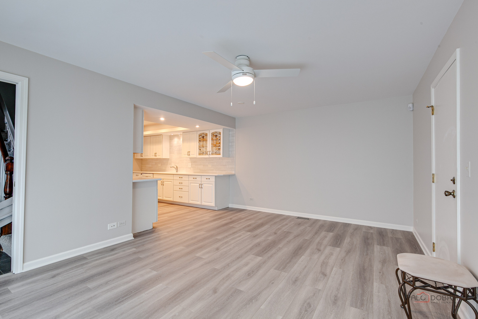 9 Court of Lagoon View, Northbrook, IL 60062