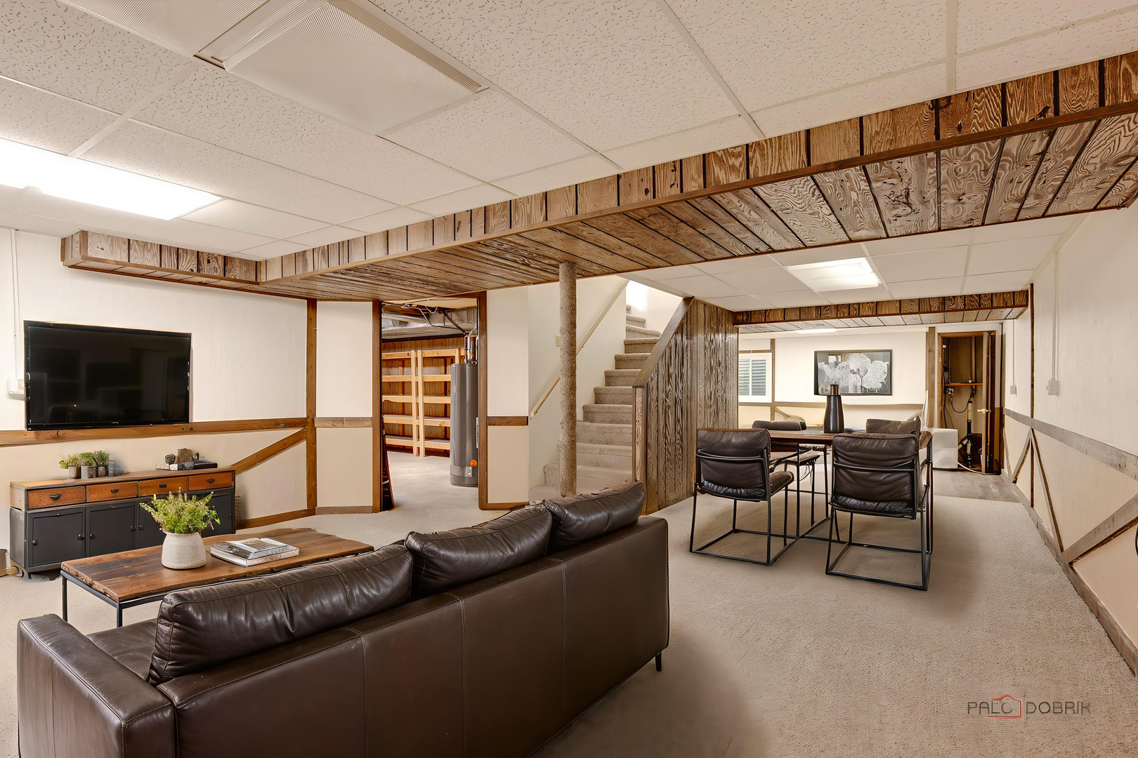 9 Court of Lagoon View, Northbrook, IL 60062