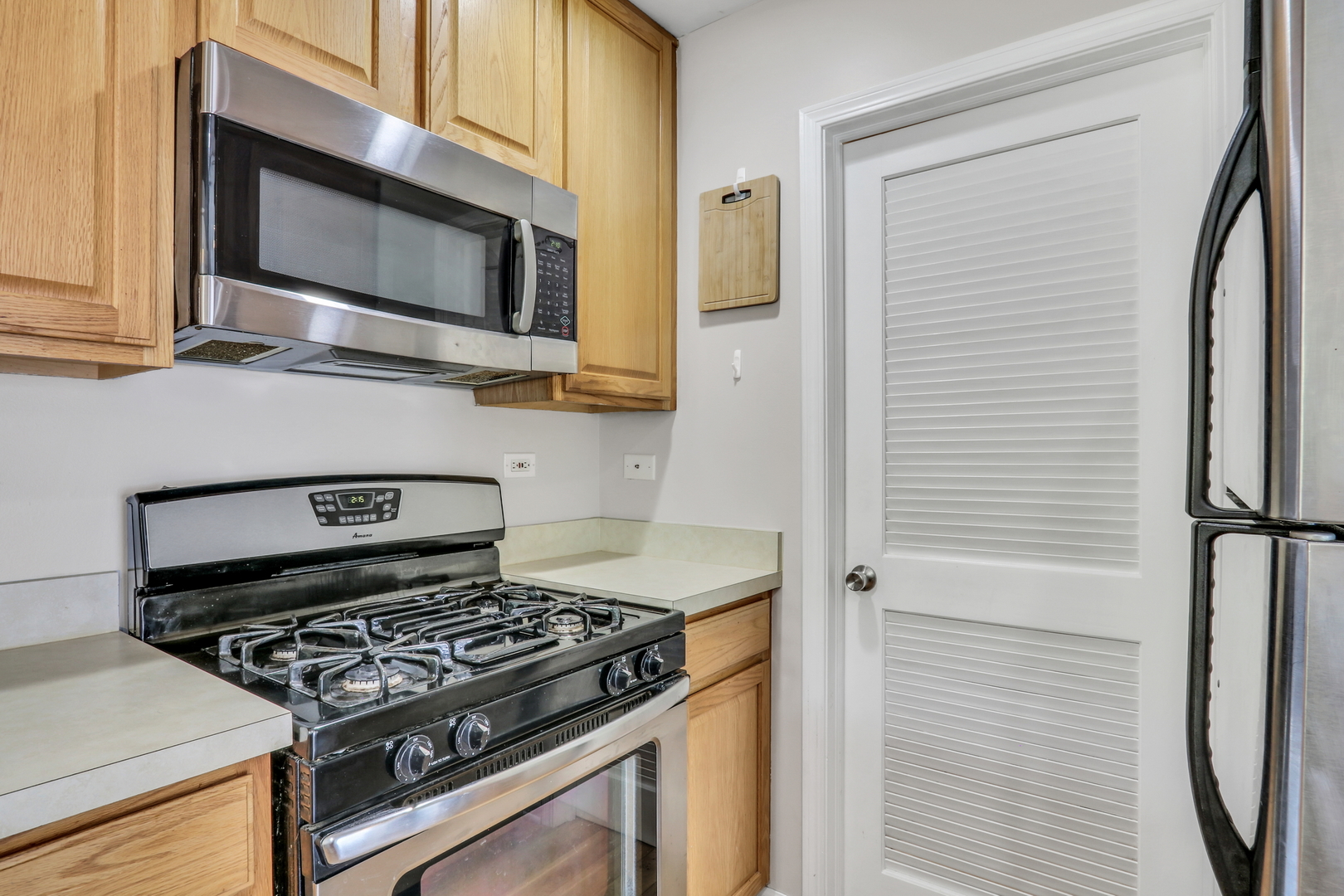 590 Fox Ridge Drive #590, Fox Lake, IL 60020