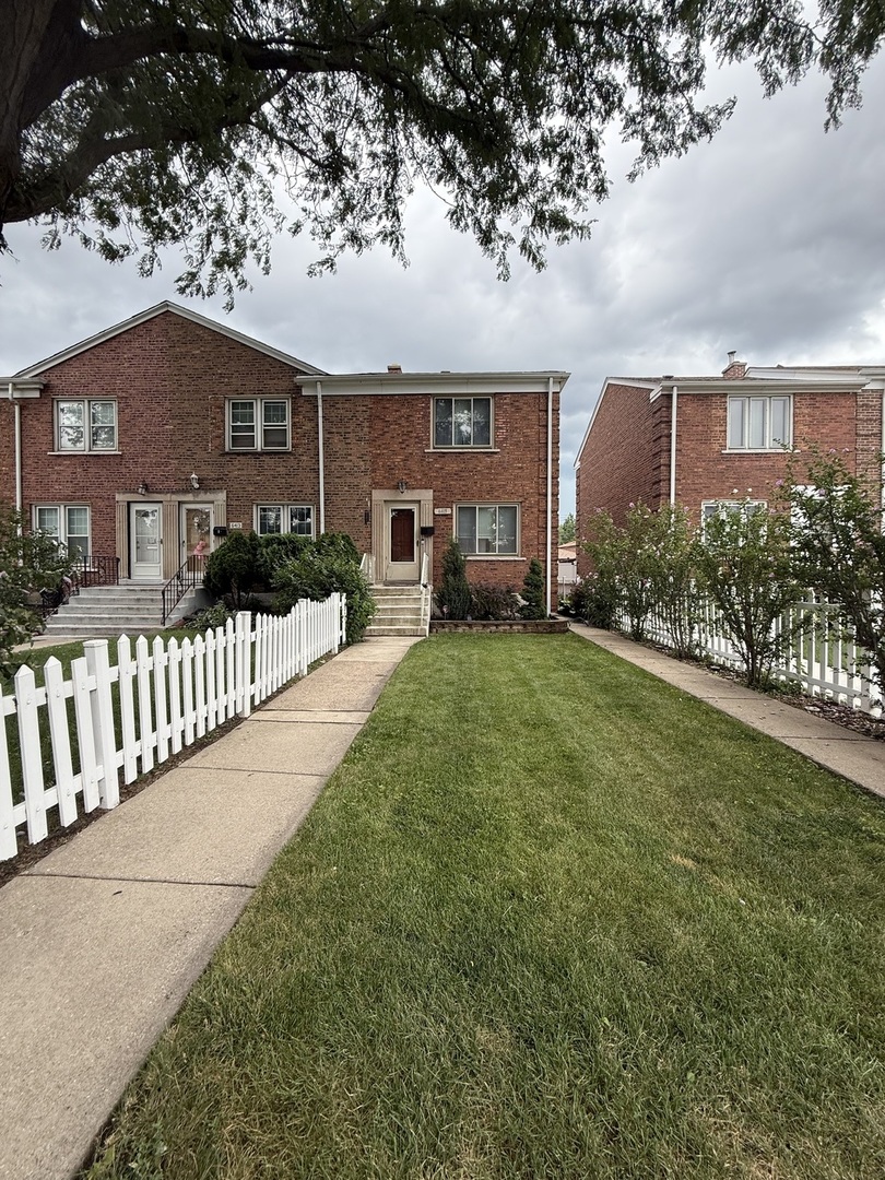 6415 S lorel Avenue #4, Chicago, IL 60638