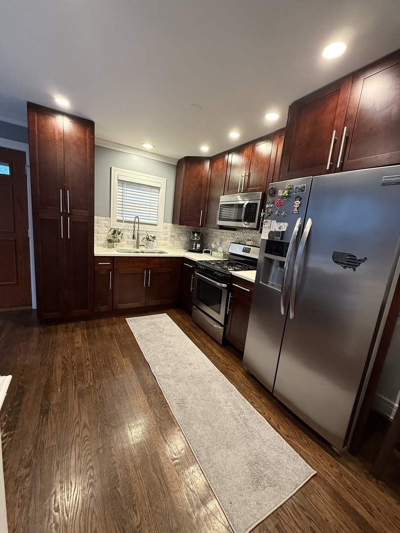 6415 S lorel Avenue #4, Chicago, IL 60638