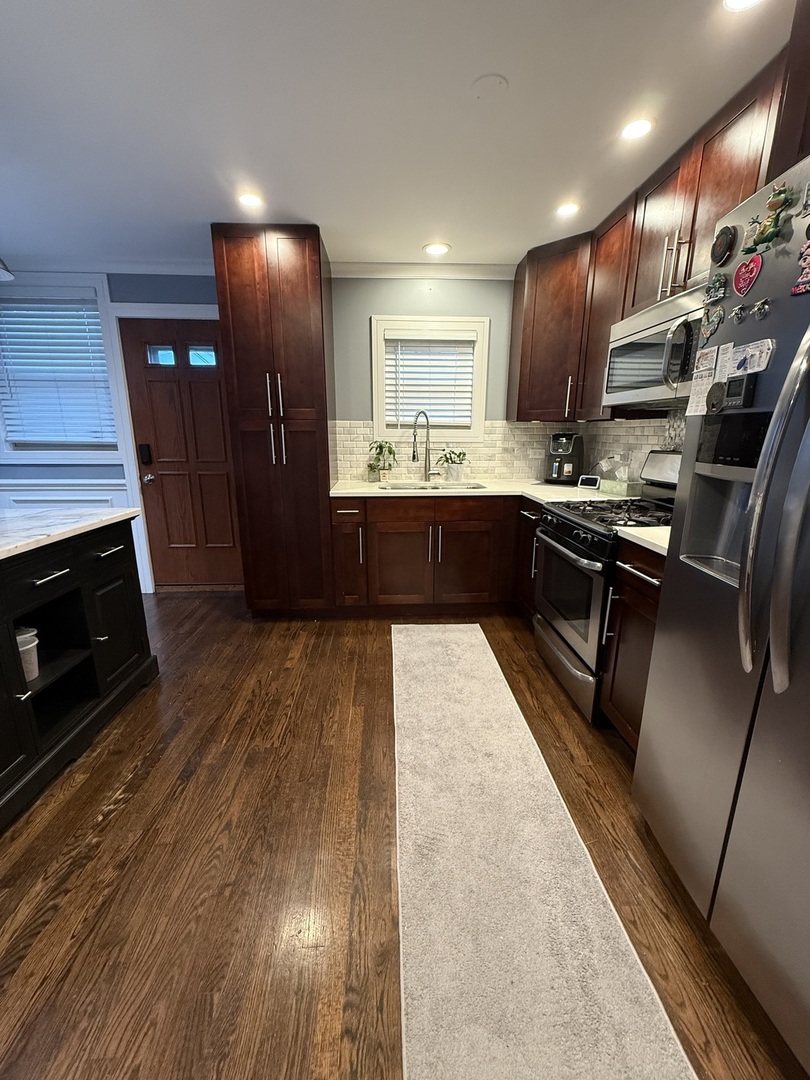 6415 S lorel Avenue #4, Chicago, IL 60638