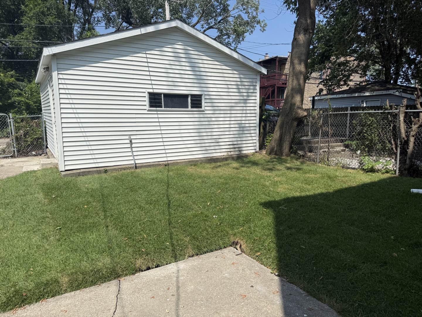 1048 W Marquette Road, Chicago, IL 60621