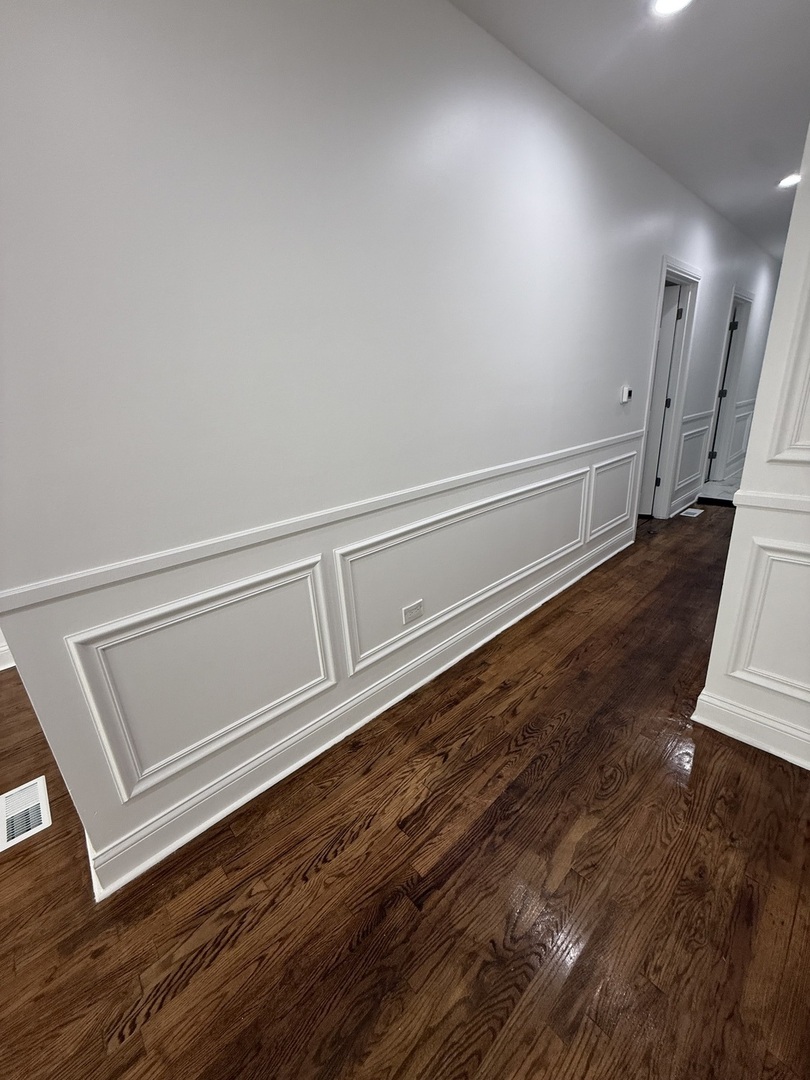 1048 W Marquette Road, Chicago, IL 60621