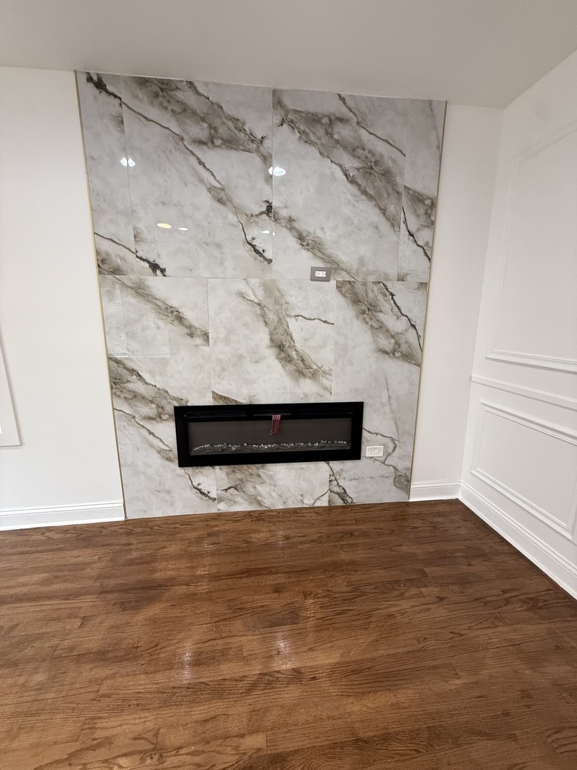 1048 W Marquette Road, Chicago, IL 60621