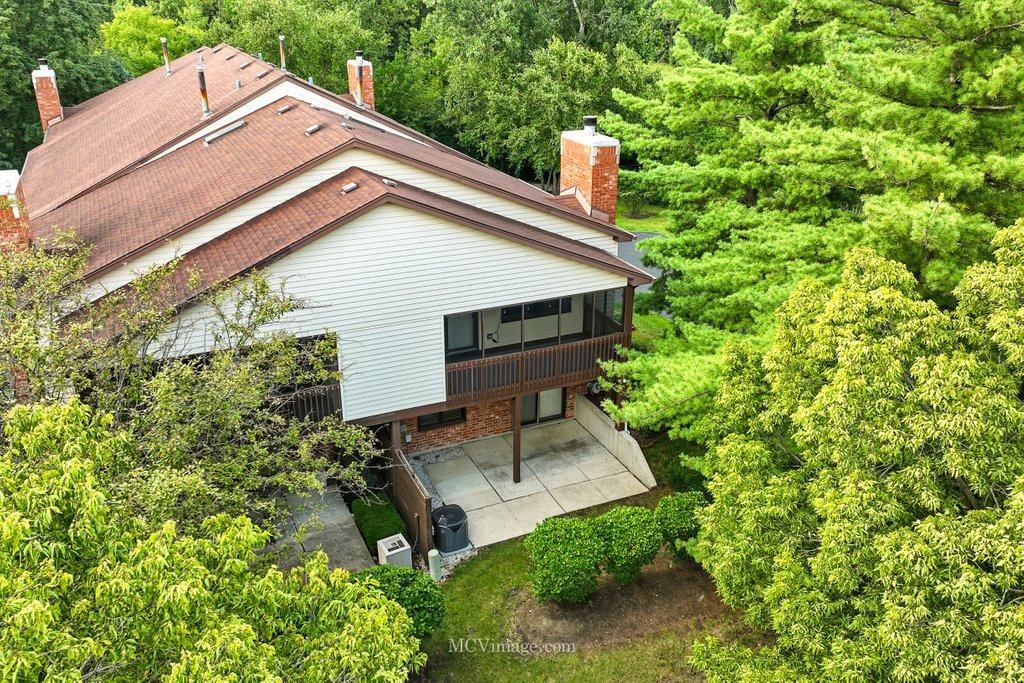11220 Cameron Parkway, Orland Park, IL 60467