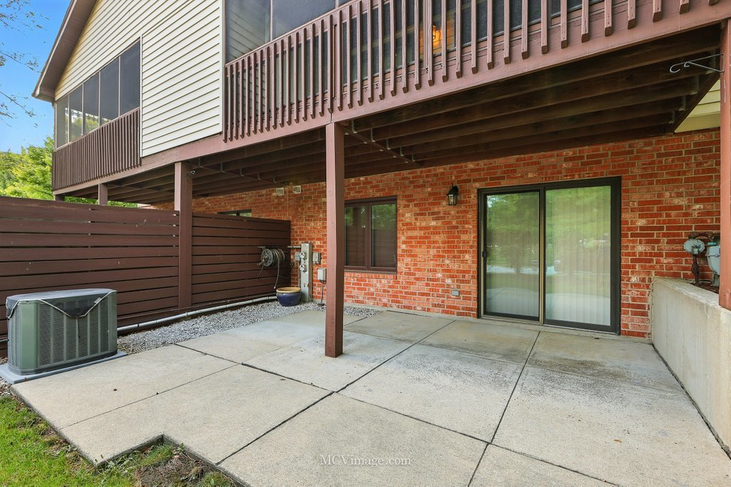 11220 Cameron Parkway, Orland Park, IL 60467