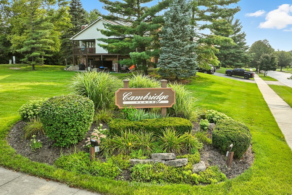 11220 Cameron Parkway, Orland Park, IL 60467