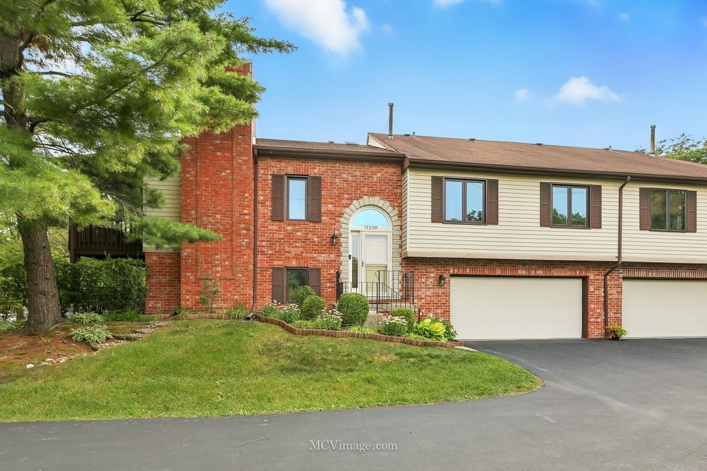 11220 Cameron Parkway, Orland Park, IL 60467