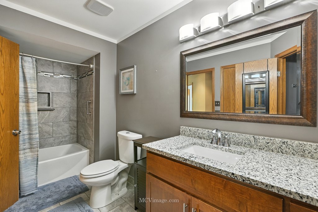 11220 Cameron Parkway, Orland Park, IL 60467