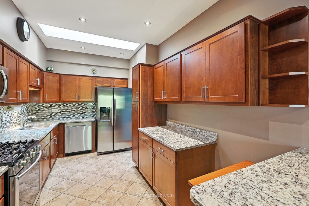 11220 Cameron Parkway, Orland Park, IL 60467