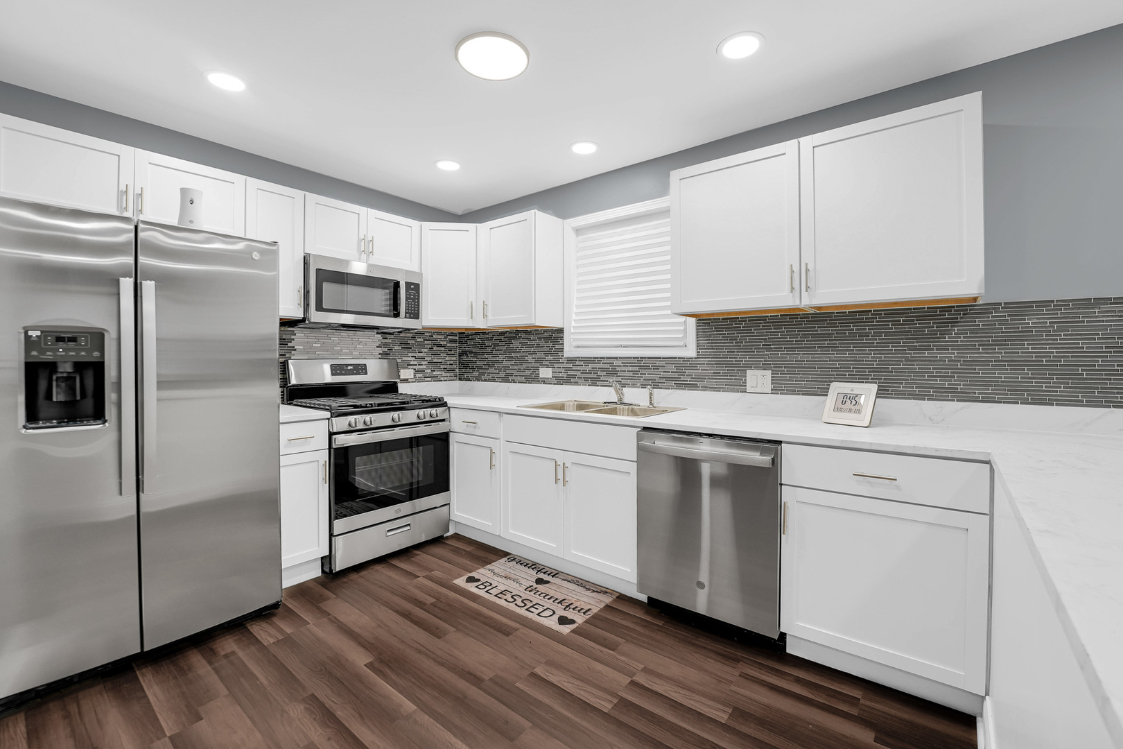 255 W 117th Street, Chicago, IL 60628