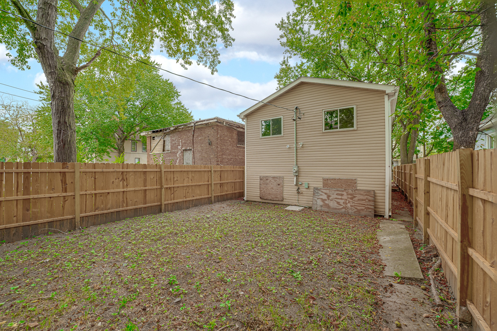 255 W 117th Street, Chicago, IL 60628