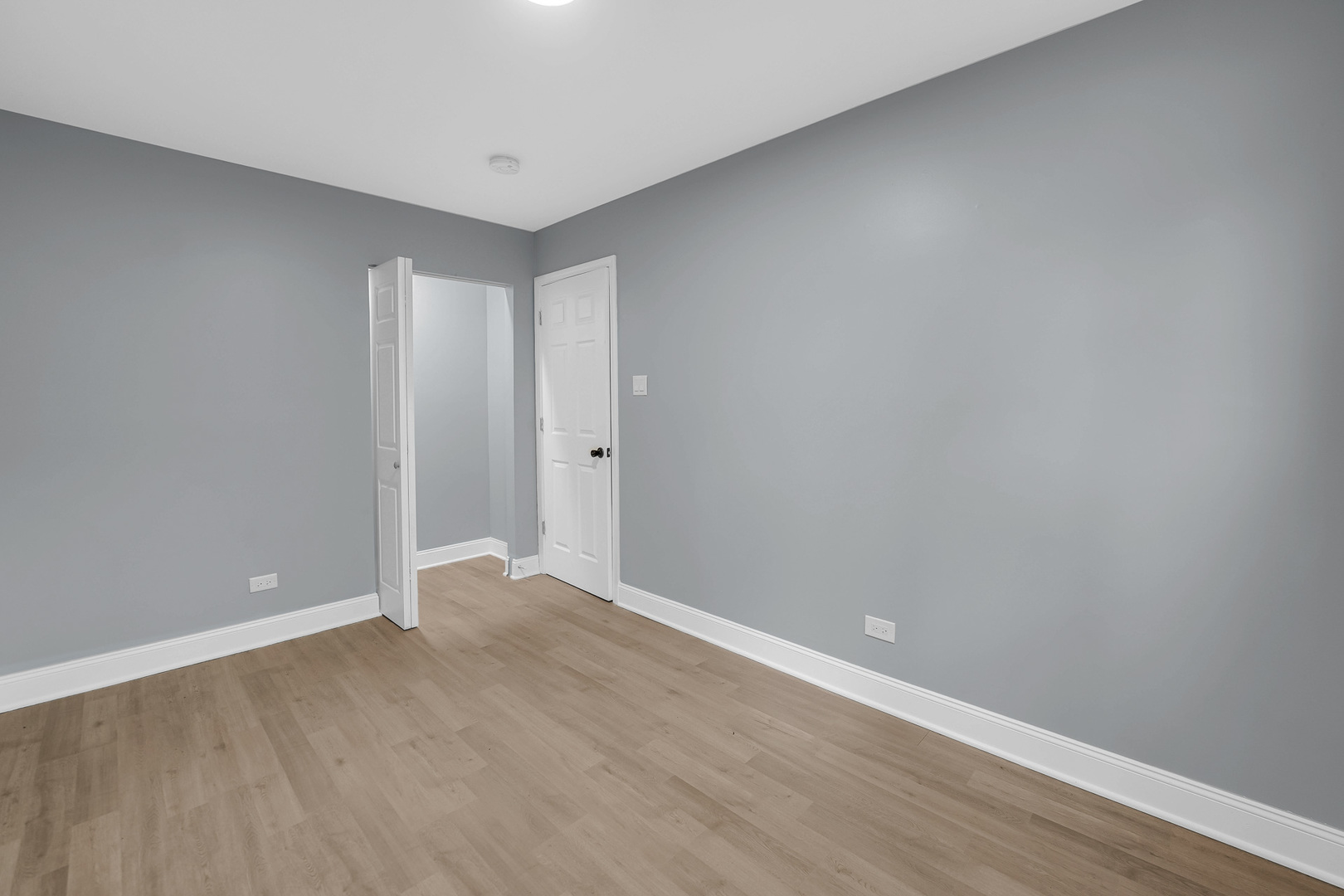 255 W 117th Street, Chicago, IL 60628