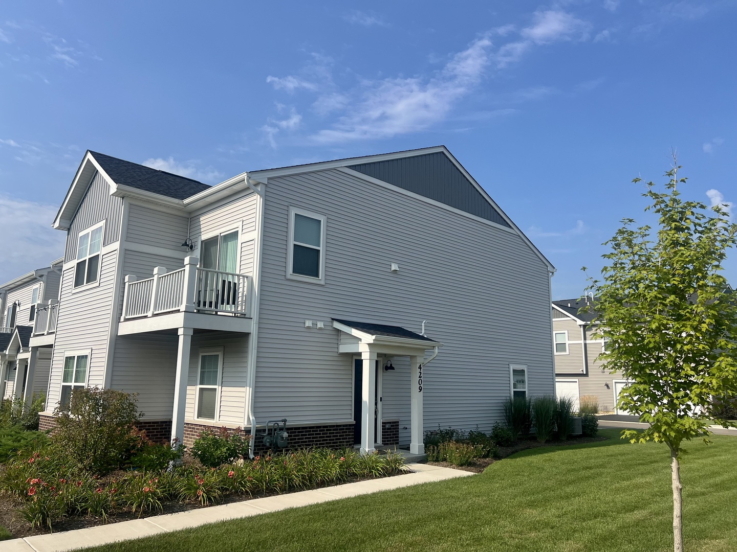 4209 Chelsea Manor Circle, Aurora, IL 60504