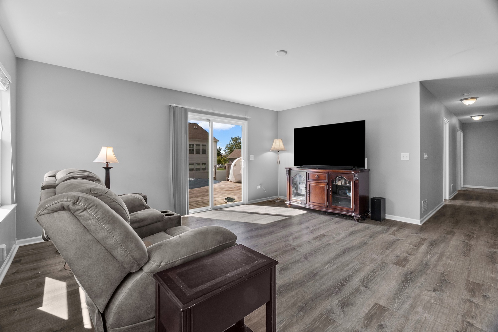 409 Rockfish Street, Joliet, IL 60431