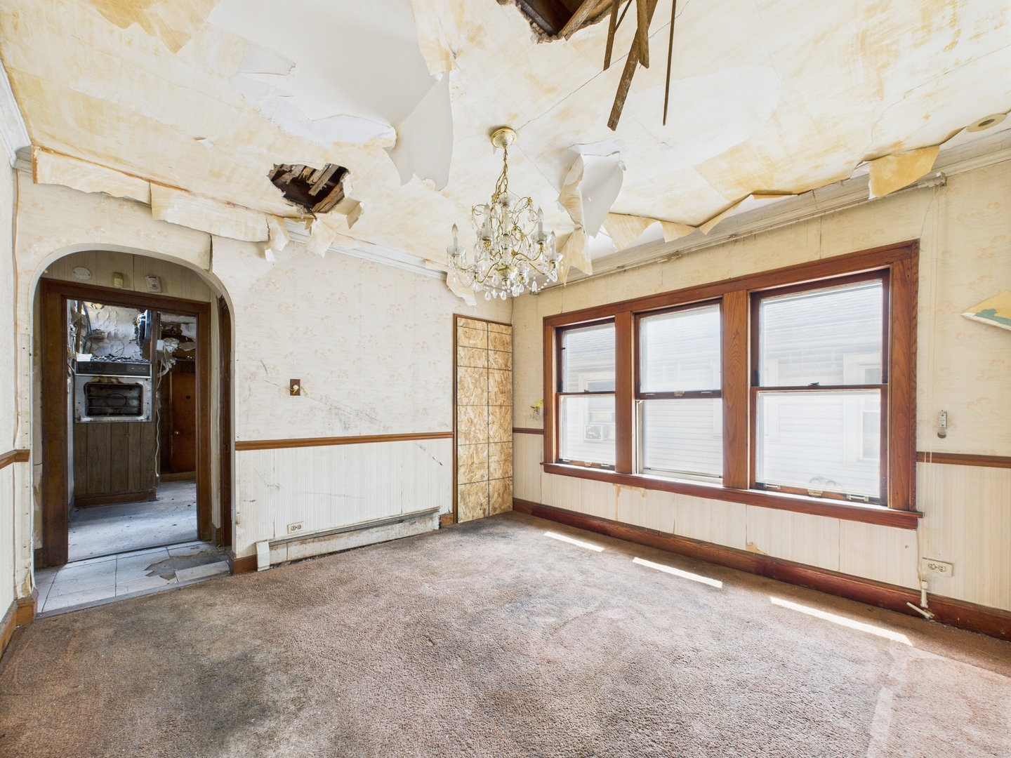 1929 S 3rd Avenue, Maywood, IL 60153