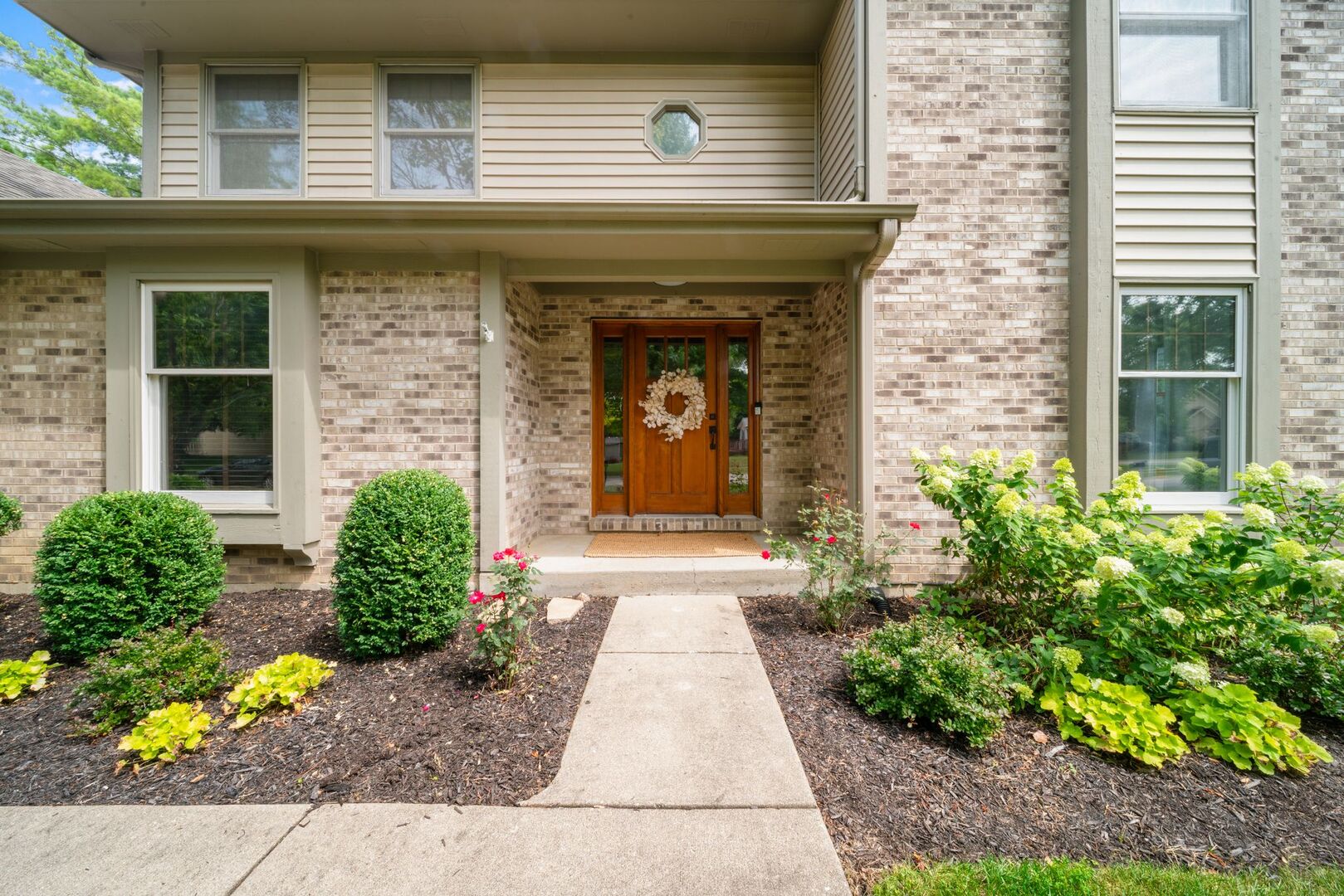 565 Jeffrey Avenue, Grayslake, IL 60030