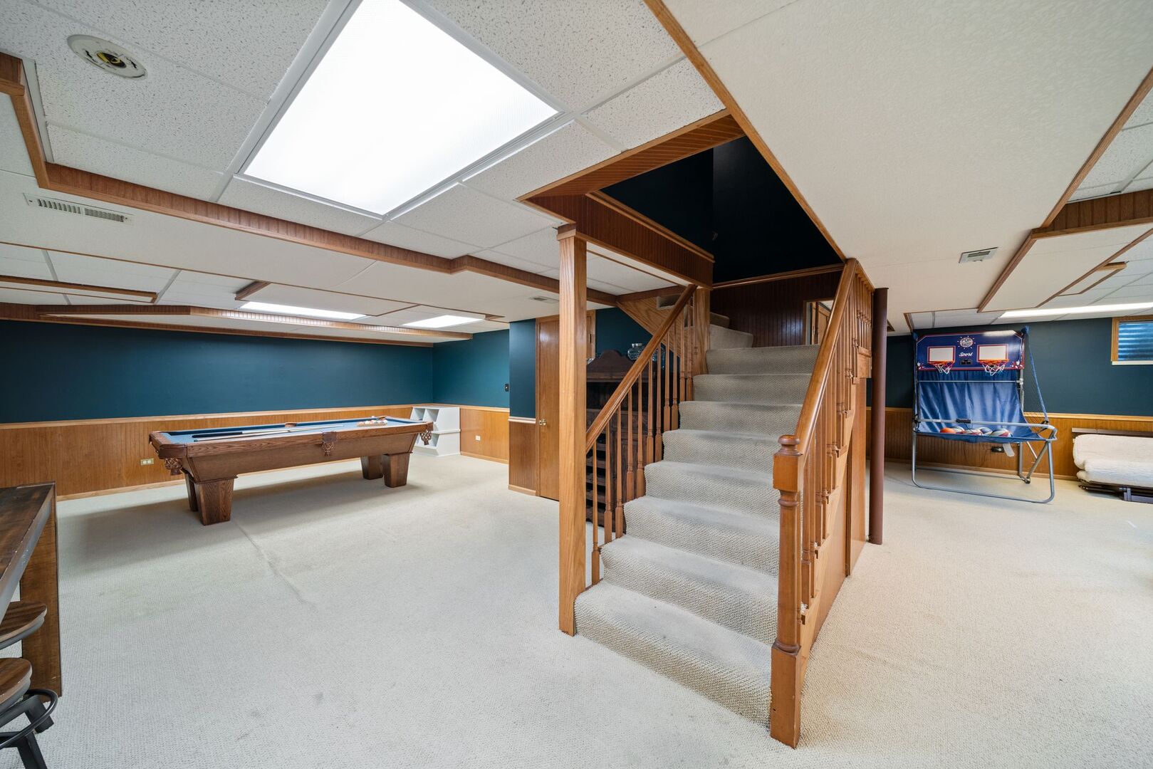 565 Jeffrey Avenue, Grayslake, IL 60030