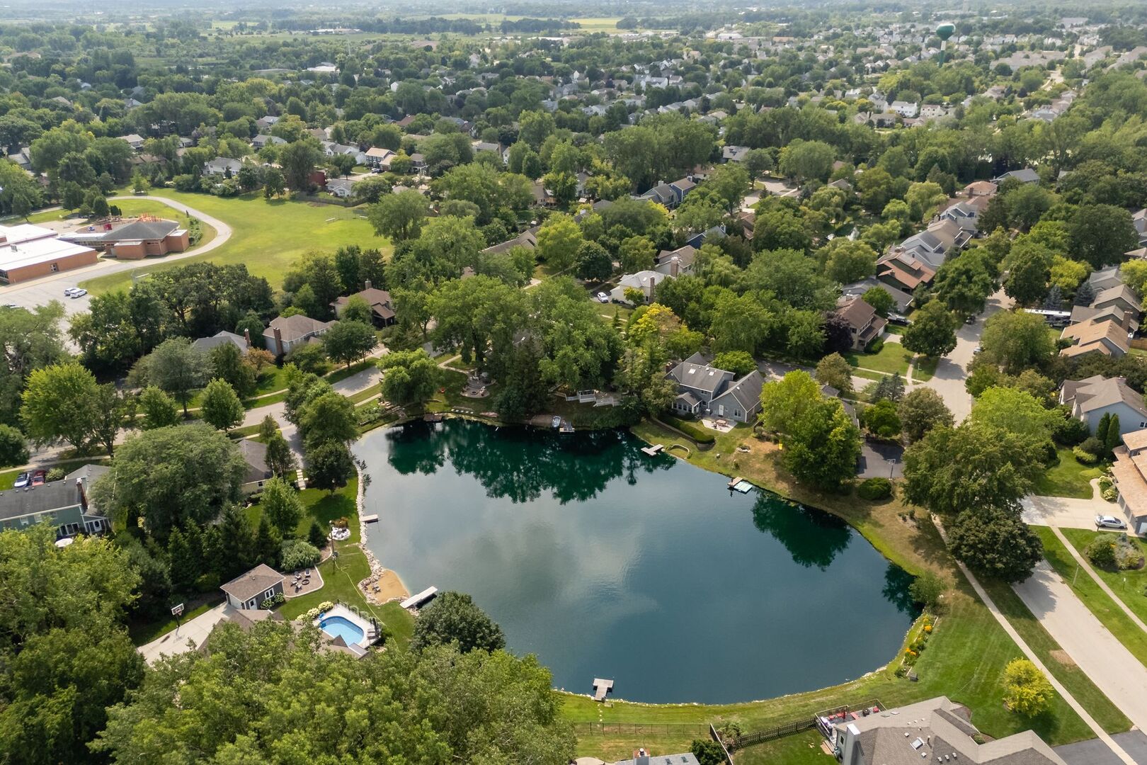 565 Jeffrey Avenue, Grayslake, IL 60030
