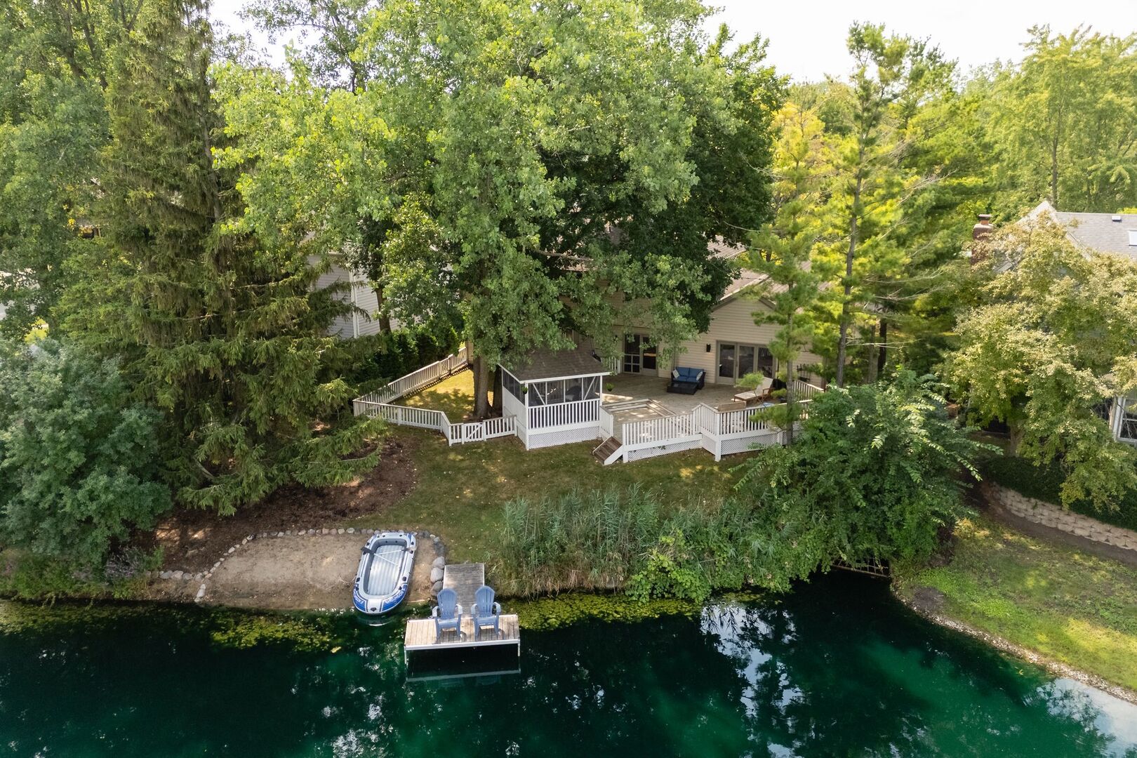 565 Jeffrey Avenue, Grayslake, IL 60030