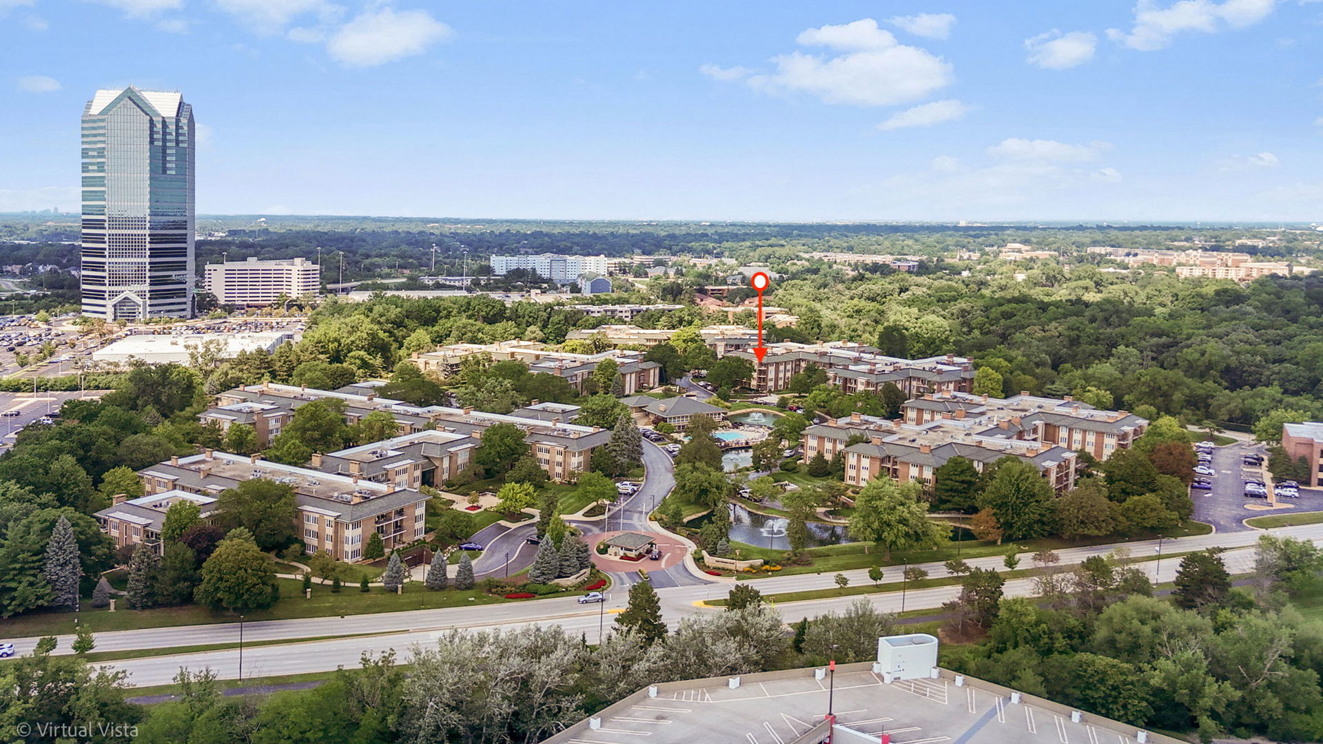 5 Oak Brook Club Drive #P3N, Oak Brook, IL 60523