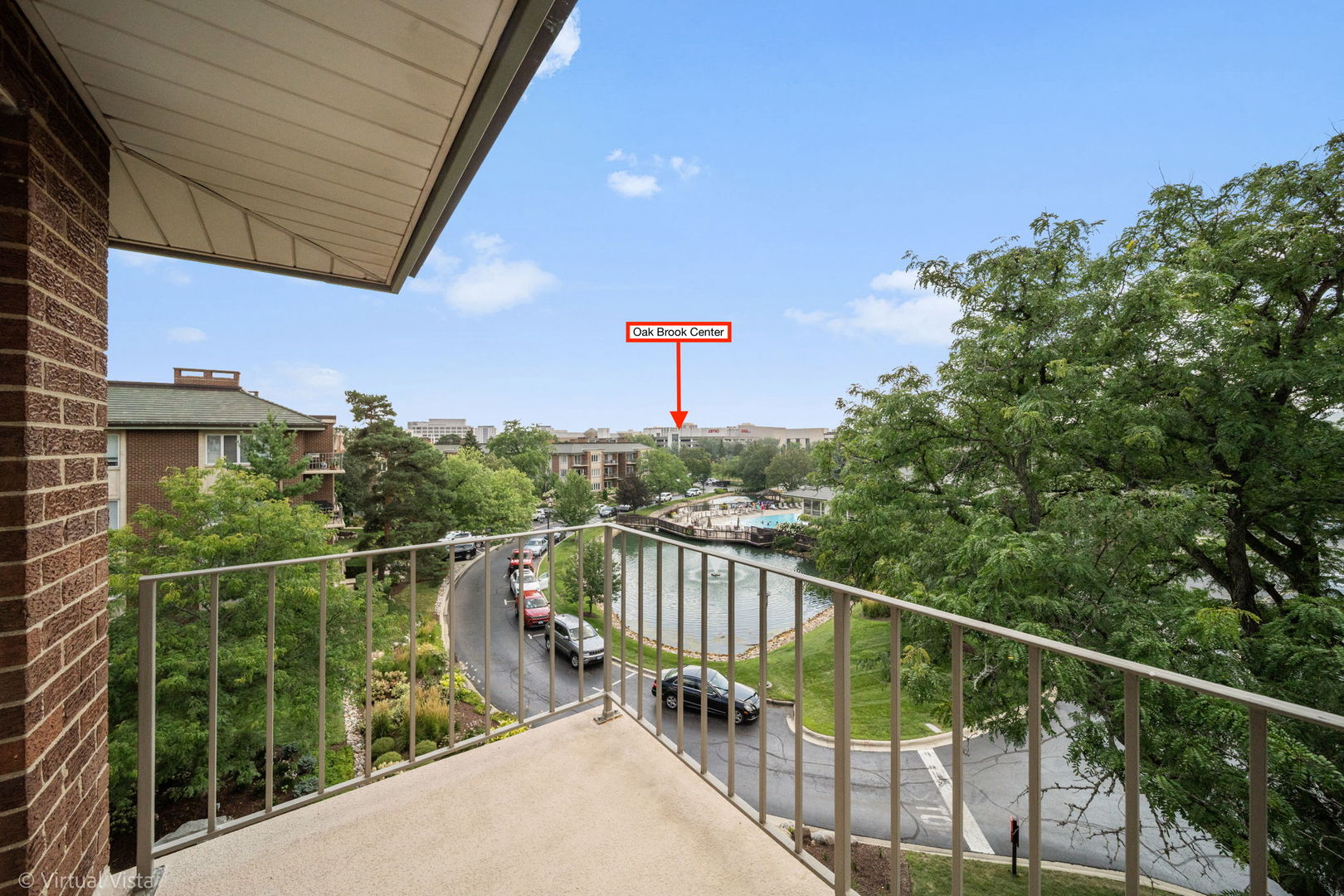 5 Oak Brook Club Drive #P3N, Oak Brook, IL 60523