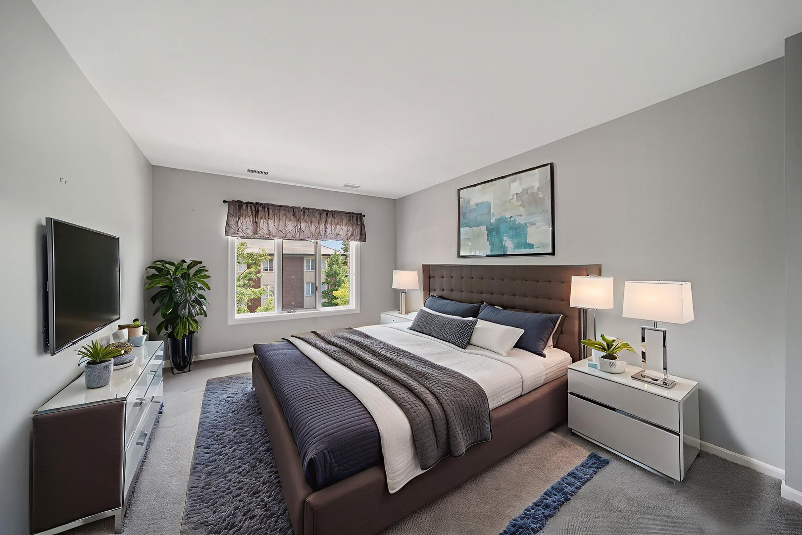 5 Oak Brook Club Drive #P3N, Oak Brook, IL 60523