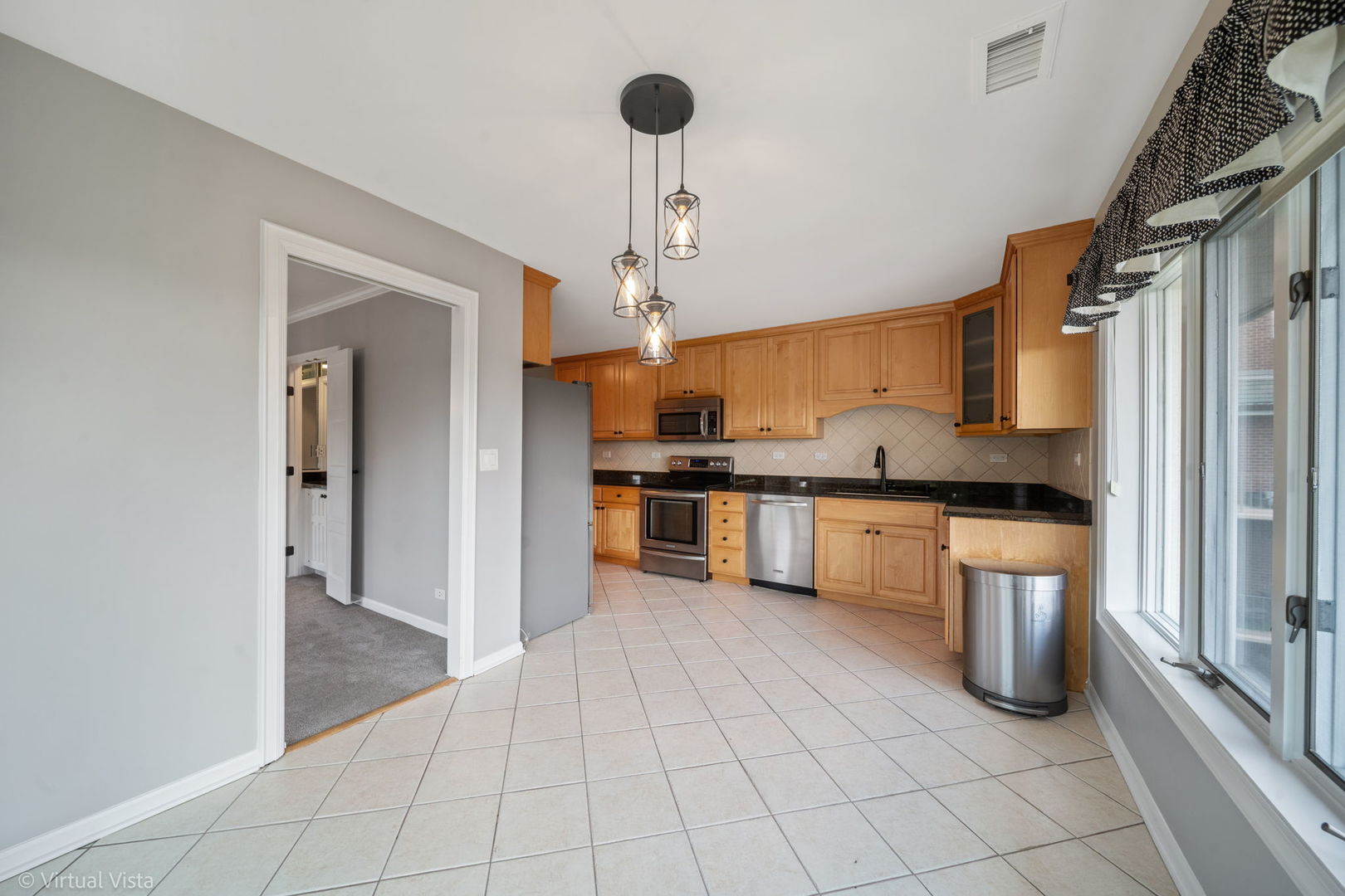 5 Oak Brook Club Drive #P3N, Oak Brook, IL 60523