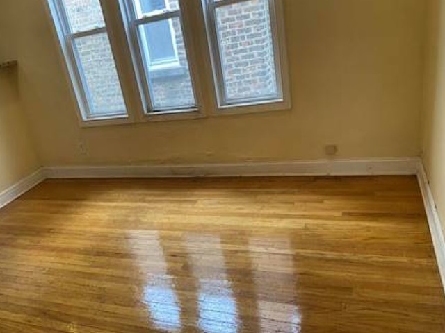 8032 S Dobson Avenue, Chicago, IL 60619